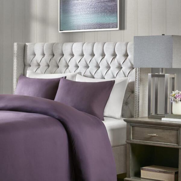 Tufted King Headboard – Elegant Wingback Design with Nailhead Trim